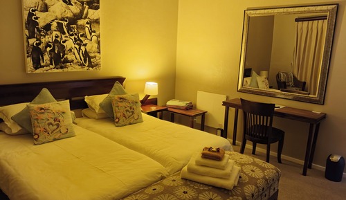 Comfort Double or Twin Room, Courtyard View
