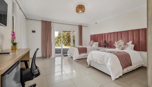 Twin Room, Garden View