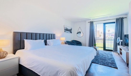 Comfort Apartment, Courtyard View, Executive Level
