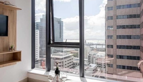 Deluxe Apartment, City View