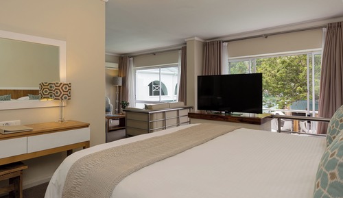 Mountain View Suites