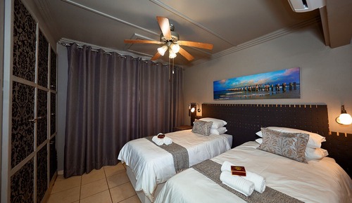 Comfort Twin Room