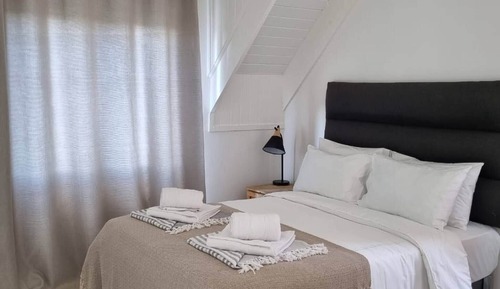 House, 3 Bedrooms, Private Pool
