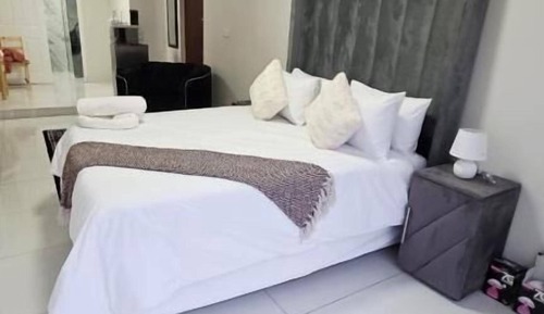 Standard Single Room, Garden View