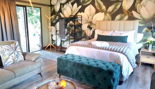 Deluxe Cabin, Patio, Mountain View