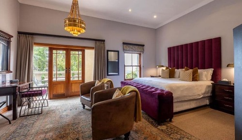 Suite, Balcony, Mountain View