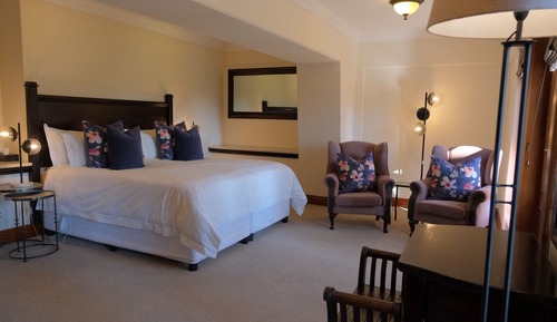 Deluxe Room, Patio, Garden View
