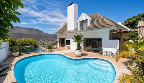 Villa with Sea View