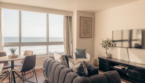 Two-Bedroom Apartment with Sea View