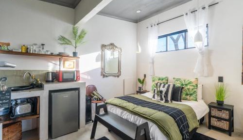 Deluxe Double Room with Shower
