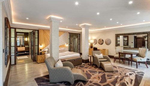 Two-Bedroom Presidential Suite