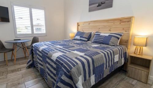 Standard King Room