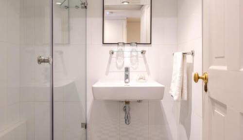 Classic Double or Twin Room