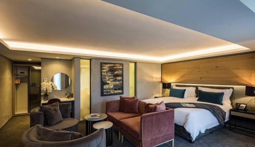 Superior King Room