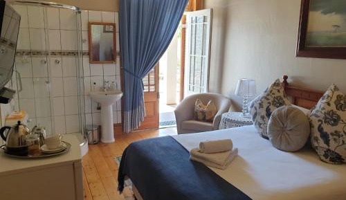 Standard Double Suite