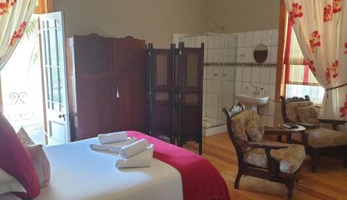 Deluxe Double Suite