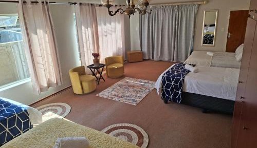 Deluxe Family Suite