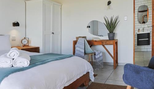 Queen Room with Sea View