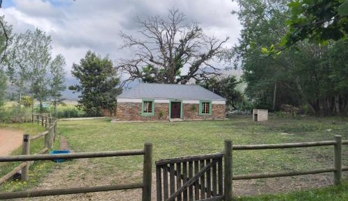 One-Bedroom House