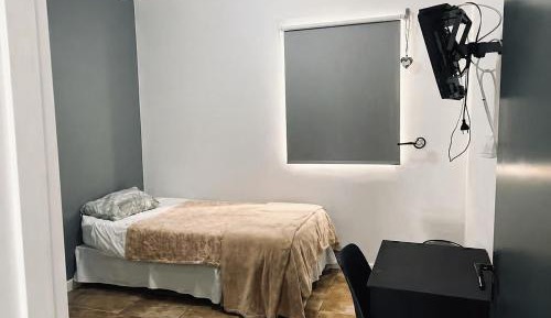 Single Room with Shared Bathroom