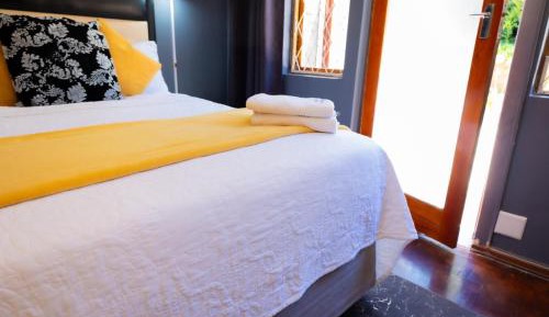 Deluxe Double Room with Shower