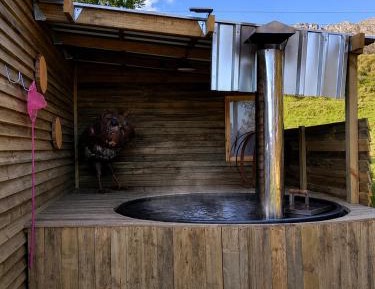 Honeymoon Chalet