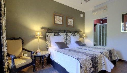 Deluxe Double or Twin Room