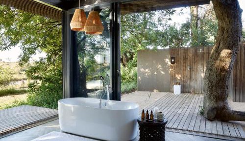 Suite with River View