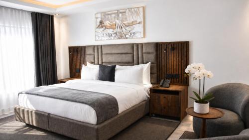 Large Double Room
