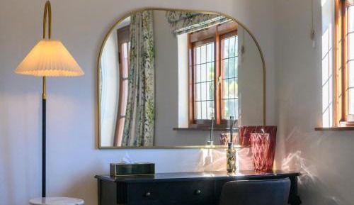 Deluxe King Suite