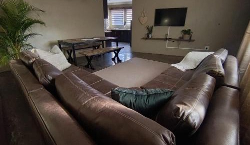 Two-Bedroom Deluxe Apartment