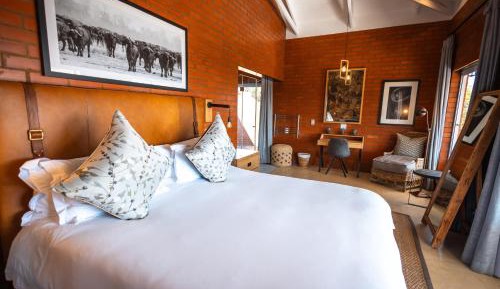 Luxury King Room