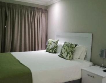 Deluxe King Suite
