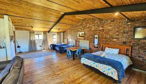 Standard Chalet