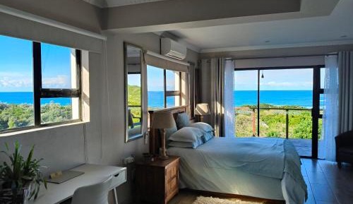 Queen Suite with Sea View