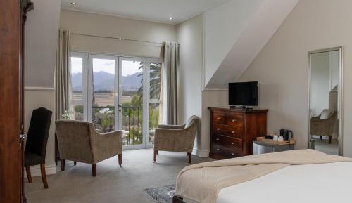 Luxury Double Room with Garden View