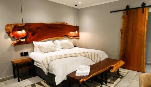 Premier King Room
