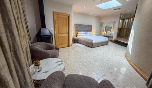 Premium Suite