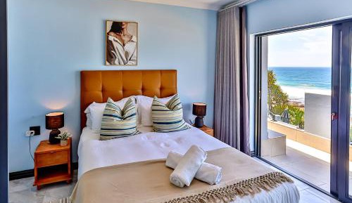 Double Room with Balcony and Sea View