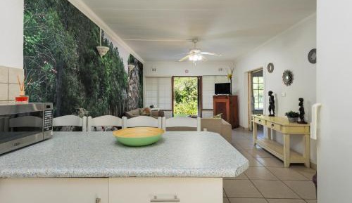 Two-Bedroom Apartment with Mountain View