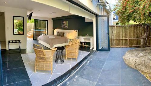 Deluxe Private Room 