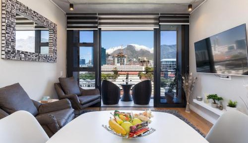 One-Bedroom Apartment with Balcony