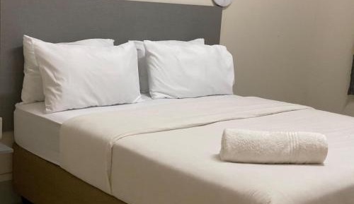 Deluxe Double Room (2 Adults + 1 Child)