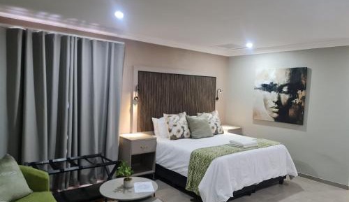 Deluxe King Room