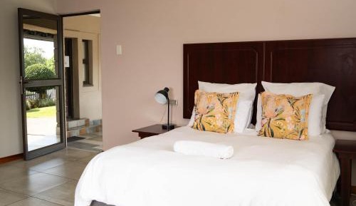 Comfort Twin Room