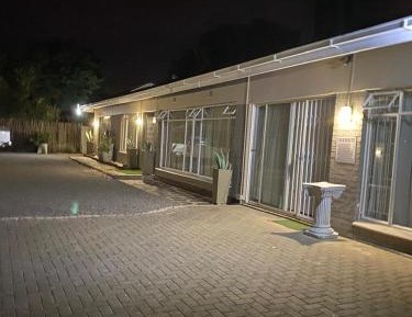Standard Single Room with Shared Bathroom