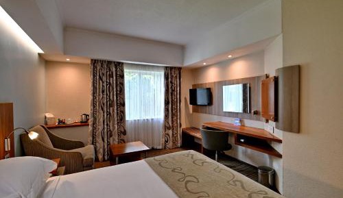 Double Room - Non-Smoking 