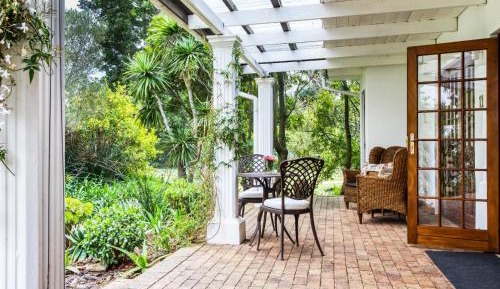Luxury Garden King Room