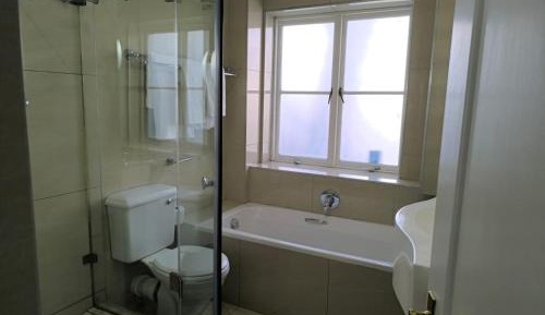 Family Room 7