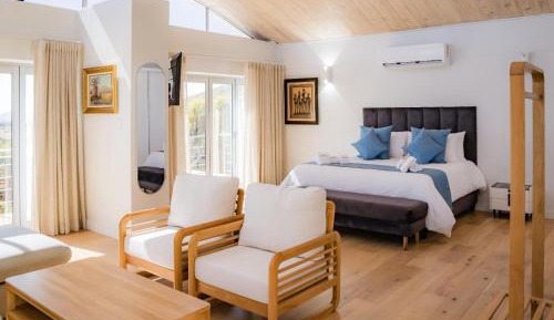 Luxury King Room